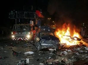 Pakistan'da bombalı saldırı