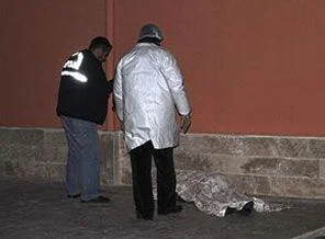 Pencereden düşen uyurgezer öldü