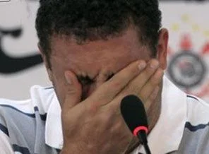 Ronaldo futbolu bıraktı