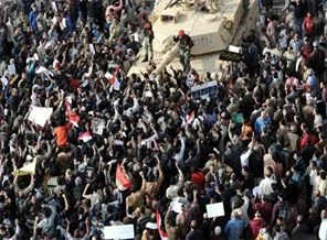 Tahrir Meydanı: Mübarek'i devirdik