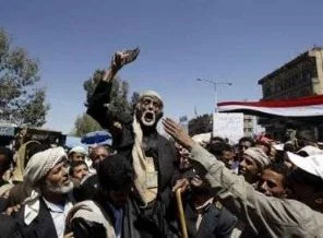 Yemen'de isyan tüm ülkeye yayılıyor