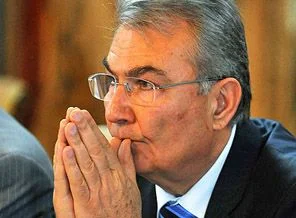Baykal'ın avukatından 'taciz' açıklaması