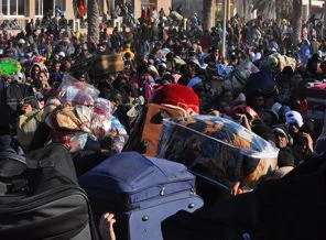 BM Libya'dan Tunus'a 90 bin mülteci geçti