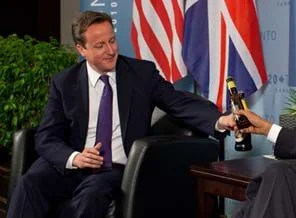 Cameron: Libya'da savaşa niyetimiz yok