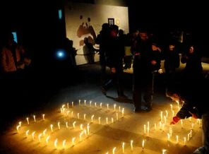 Dünya için 134 ülkede ışıklar söndürüldü