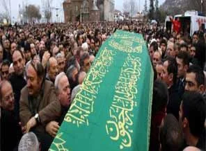 Erbakan için Avrupa'da gıyabı cenaze namazı kılınacak