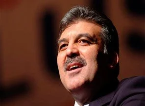 Gül Mısır'da devrimci gençlerle görüşmüş