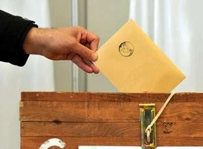 Hollanda'da meclise 12 Türk milletvekili girdi