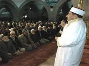 İmamların siyasetçilerden istekleri var