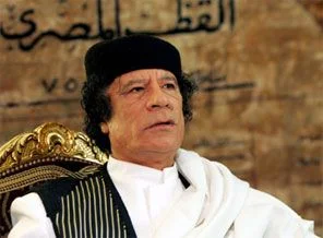Kaddafi'den geri adım