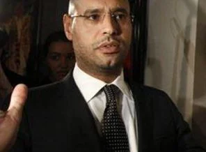 Kaddafi'ye 'İnsanlık suçu' soruşturması