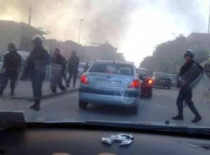 Kaddafi yeniden saldırıyor: 15 ölü