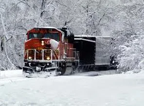 Kar yağışı tren taleplerini arttırdı