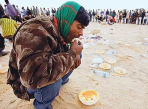 Libya'da 1 milyon insan acil yardım bekliyor