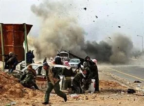 Libya'da bombardımanlar devam ediyor