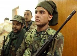 Libya'da gözaltındaki Hollandalı askerler serbest
