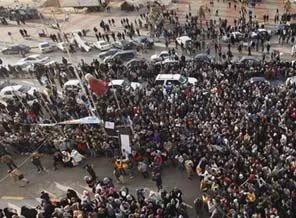 Libya'dan tahliye edilenlerin sayısı 200 bine ulaştı