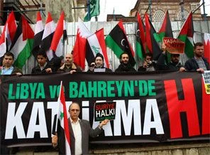 Libya katliamı İstanbul'da protesto edildi