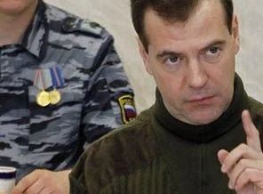 Medvedev: Haçlı seferi tabiri yanlış!