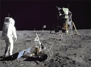 NASA Ay'dan vazgeçti, hedefte Mars var