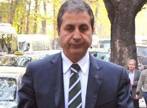 Olaylı hakim vekillik için emekli oldu