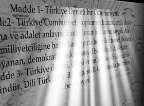 Ölülerin dirilere hükmetmesi