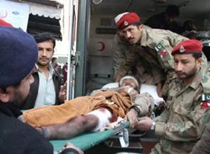 Pakistan'da silahlı çatışma 10 ölü