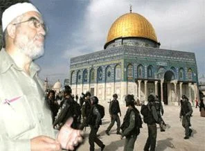 Raid Salah Mavi Marmara'yı ziyaret etti