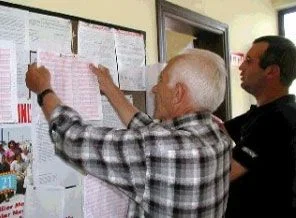 Seçmen listeleri için son saatler