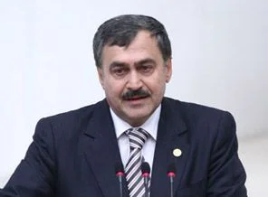 Sokak hayvanlarına 2 milyon lira