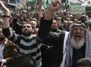 Suriye'nin Deraa şehri kuşatma altında