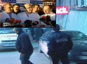 Tatlıses'in doktorundan ilk açıklamalar