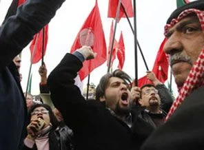 Ürdün karıştı
