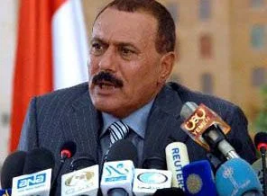 Yemen Başkanı, yeni anayasa sözü verdi