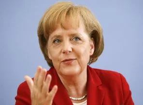 Angela Merkel 'atom' kıskacında