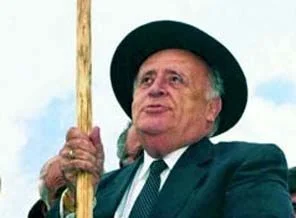 Bakın Demirel neyle suçlanıyor?
