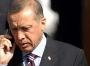 Başbakandan Esad'a kritik telefon