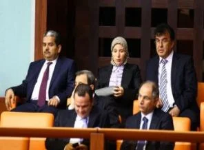 Başörtülü kadın TBMM'den çıkarıldı