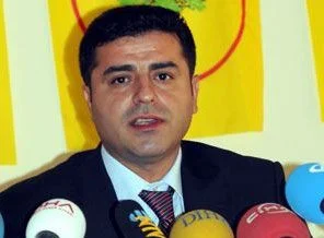 Blok bağımsız adaylarla giriyor