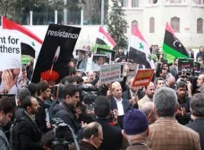 Esad rejimi İstanbul'da protesto edildi