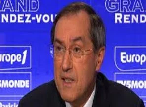 Fransa İçişleri Bakanı yine İslam'a saldırdı