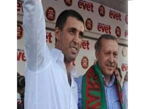 Hakan Şükür İstanbul 3. Bölge'den aday
