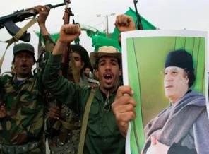 Kaddafi'nin resti notayla önlendi