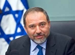 Liberman: Ateşkes büyük hata olur