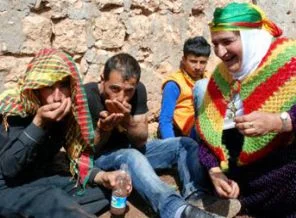 Öcalan'ın köyünde doğum günü kutlaması