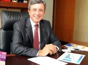 Özince neden ayrılıyor?