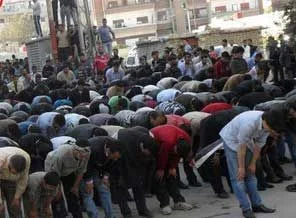 Suriye "Öfke Cuması"na hazırlanıyor