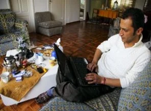 Suriyeliler polis devletini 'tweet'liyor