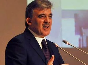 Abdullah Gül: 'YÖK değişmeli'