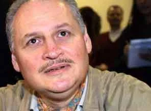 Çakal Carlos'tan Ladin yorumu